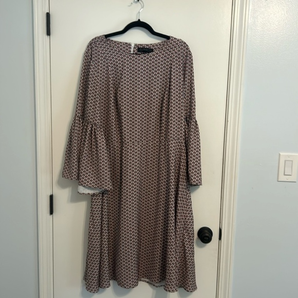 Eloquii Long Sleeve Dress with Bell Sleeves Sz 20/22 BB